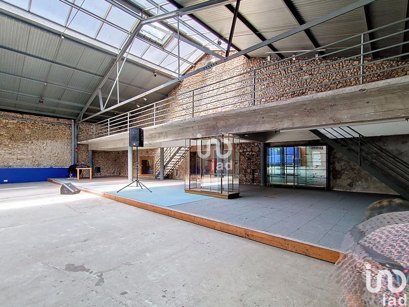 Local commercial - 528 m²