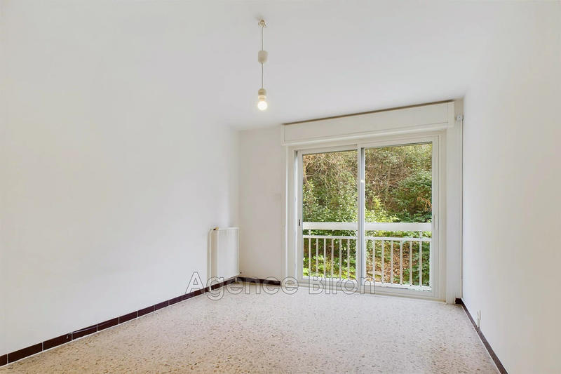 Appartement - 107 m² - 4 pièces