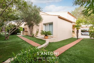 Maison - 198 m² - 5 pièces