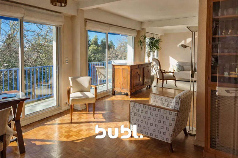 Appartement - 91 m² - 4 pièces