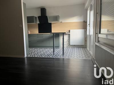 Maison - 91 m² - 5 pièces
