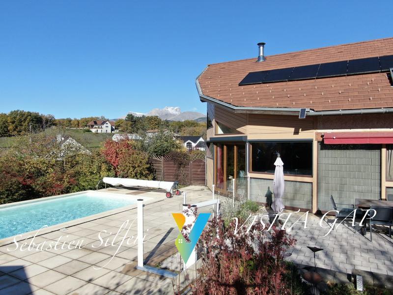Maison - 125 m² - 6 pièces