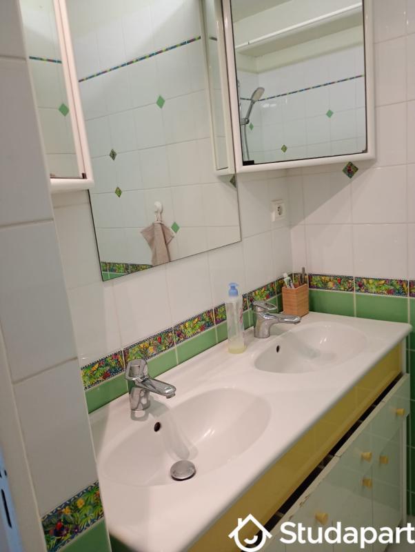 Chambre - 14 m² - 1 pièce