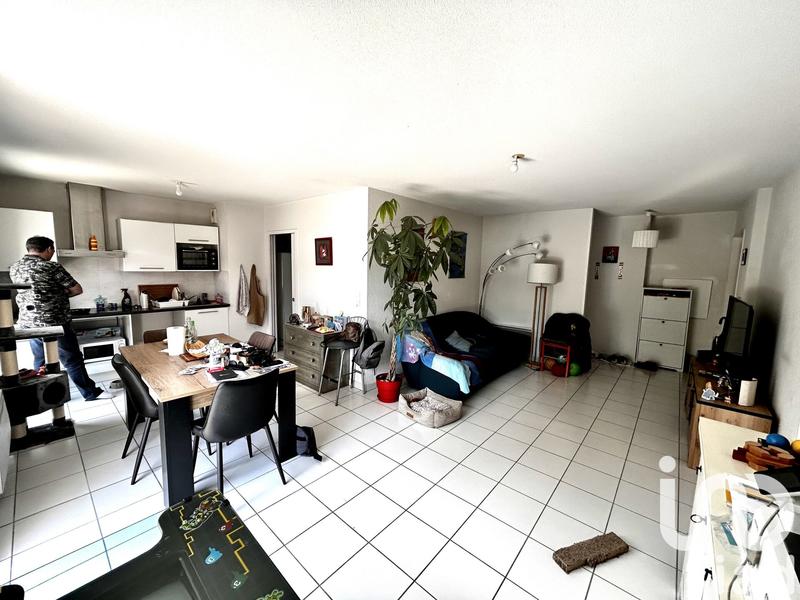 Appartement - 85 m² - 4 pièces