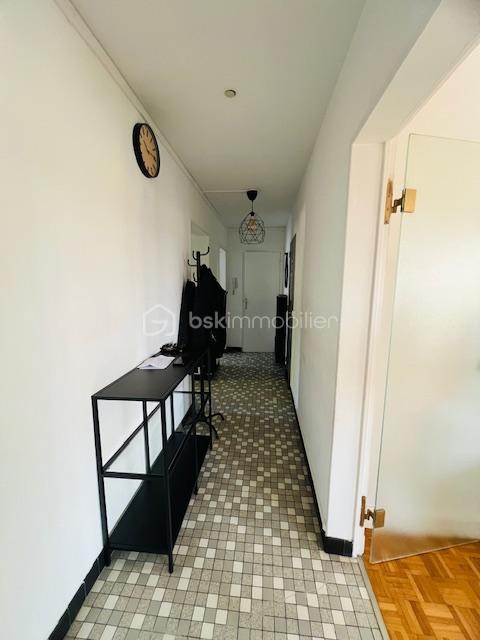 Appartement - 77 m² - 3 pièces