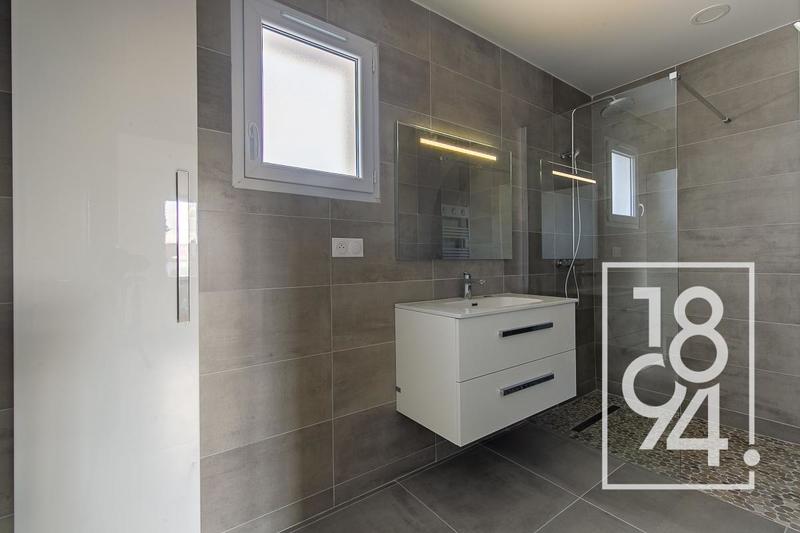 Maison - 101 m² - 4 pièces