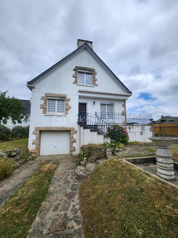 Maison traditionnelle - 135 m² - 6 pièces