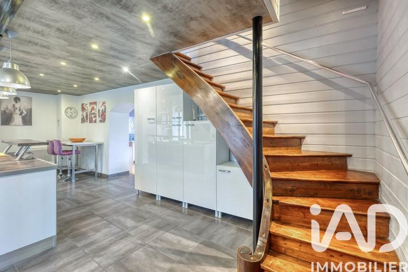 Maison - 177 m² - 4 pièces