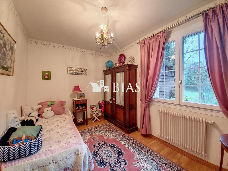 Maison traditionnelle - 150 m² - 6 pièces