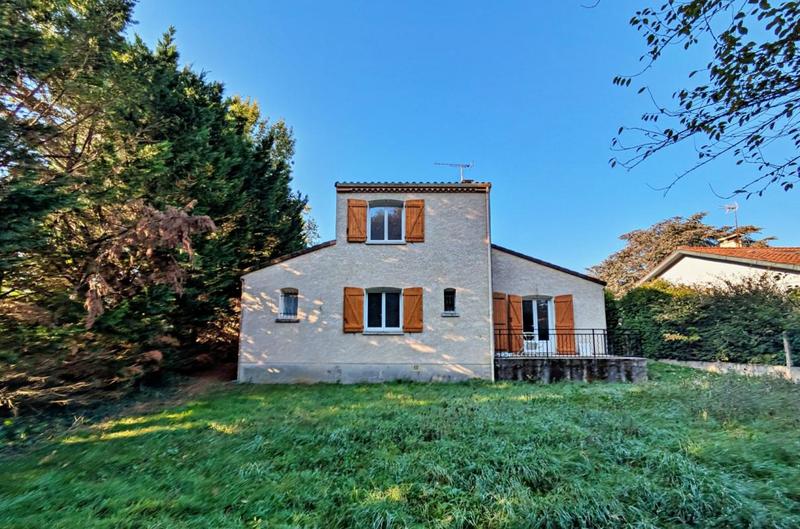 Maison - 120 m² - 5 pièces