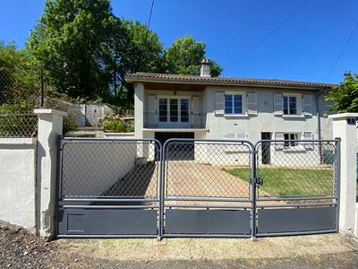 Maison - 98 m² - 3 pièces