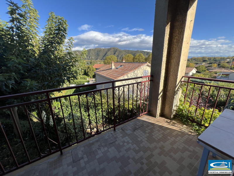 Maison traditionnelle - 154 m² - 5 pièces