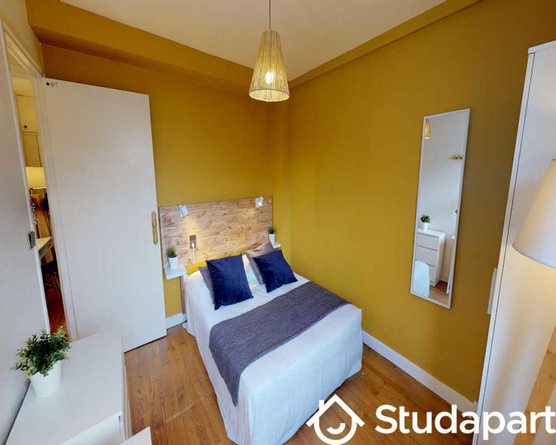 Chambre - 30 m² - 1 pièce