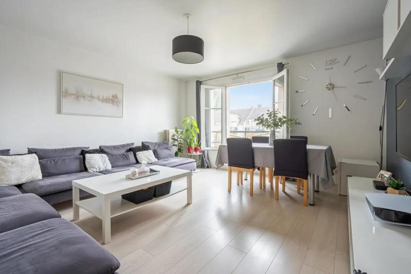 Appartement - 79 m² - 4 pièces