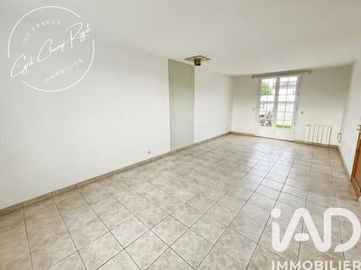 Maison - 74 m² - 4 pièces