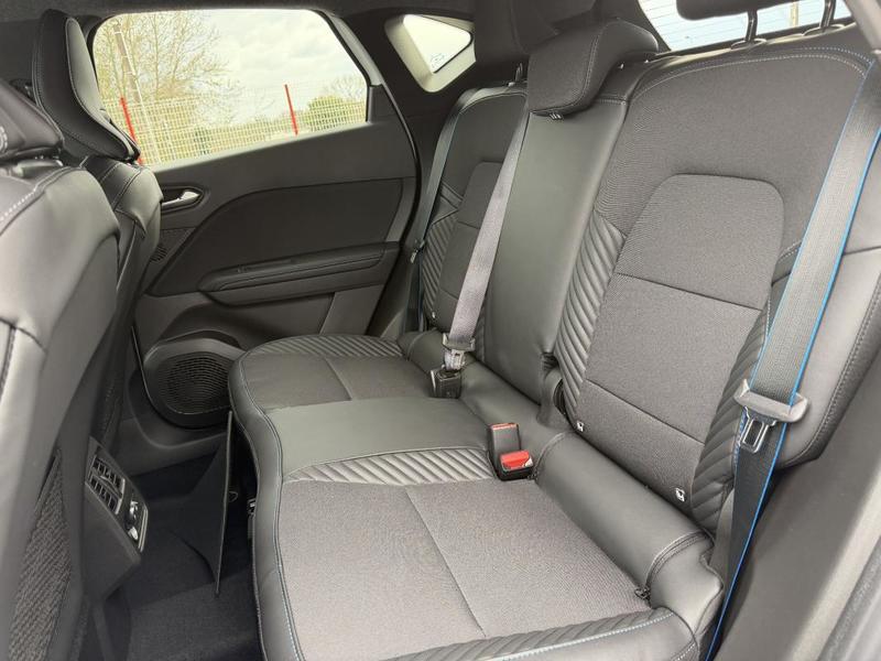 Renault Captur E-Tech full hybrid 160 ch esprit Alpine