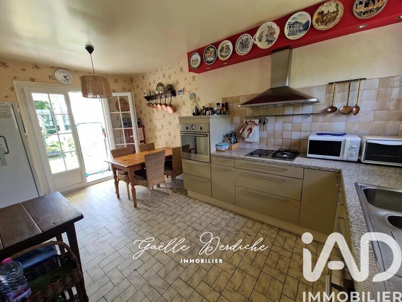 Maison - 93 m² - 4 pièces