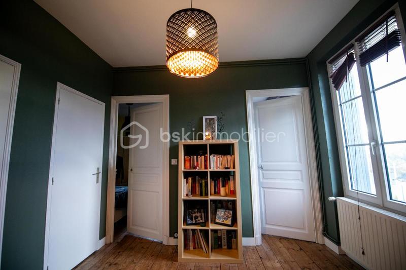 Maison de ville - 184 m² - 9 pièces