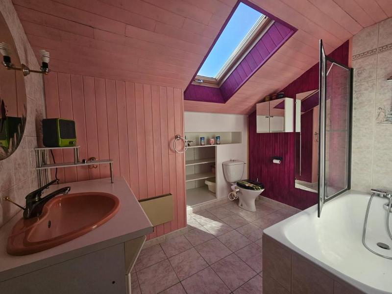 Maison - 98 m² - 5 pièces