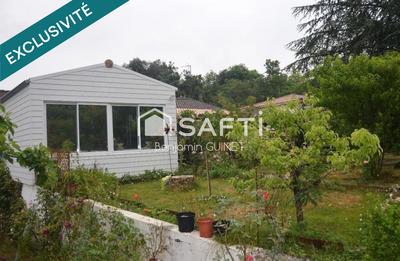 Maison - 181 m² - 8 pièces