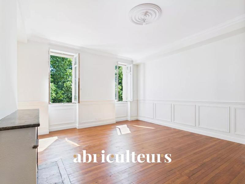 Appartement - 83 m² - 4 pièces