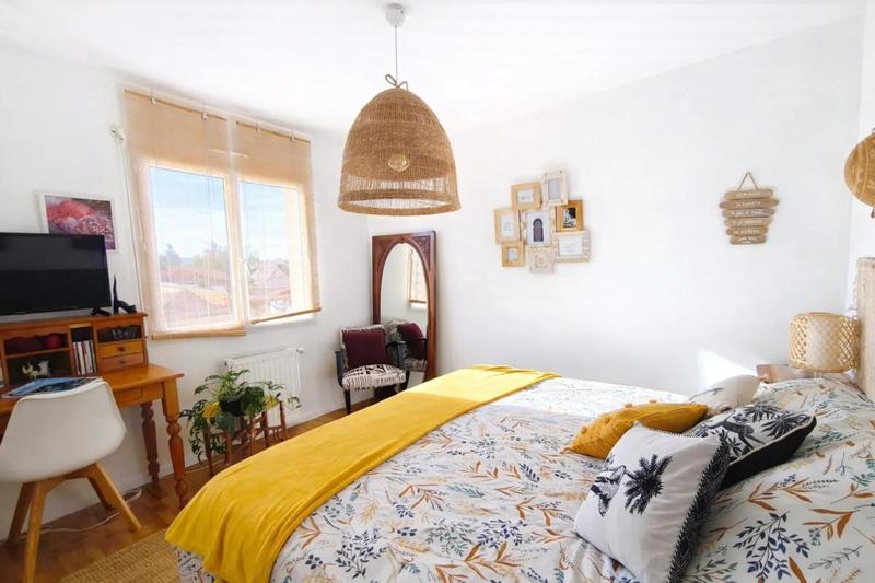 Maison - 187 m² - 7 pièces