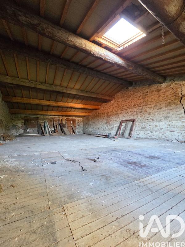 Ferme - 200 m² - 2 pièces