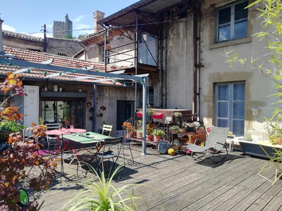 Loft - 800 m² - 10 pièces