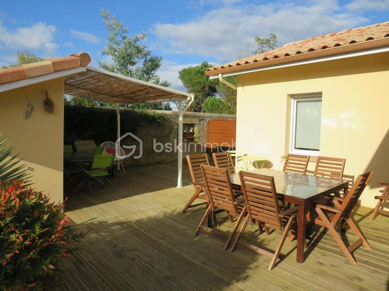 Maison - 90 m² - 4 pièces