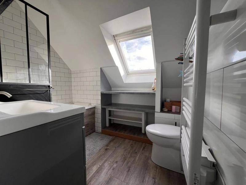 Maison - 84 m² - 5 pièces