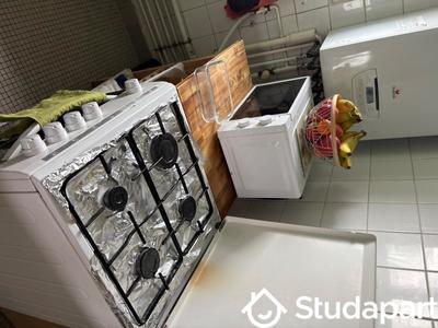 Chambre - 70 m² - 1 pièce