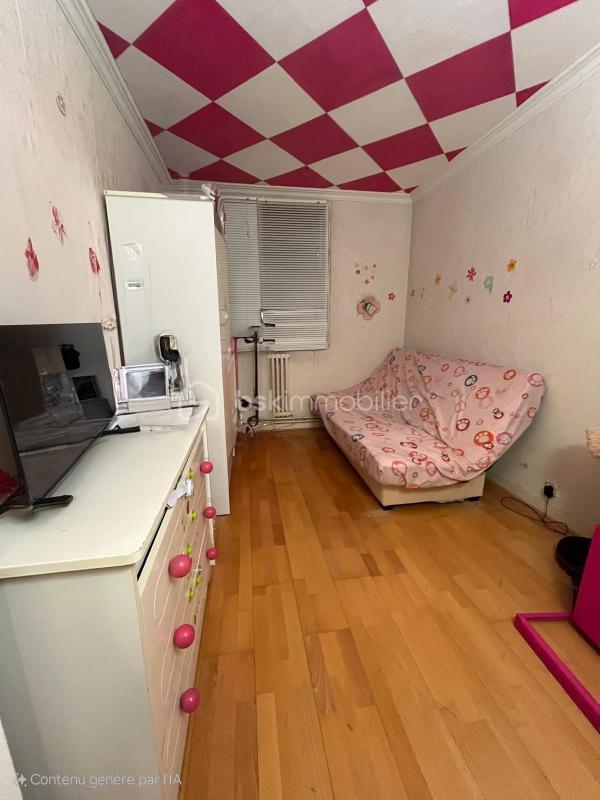 Appartement - 99 m² - 5 pièces