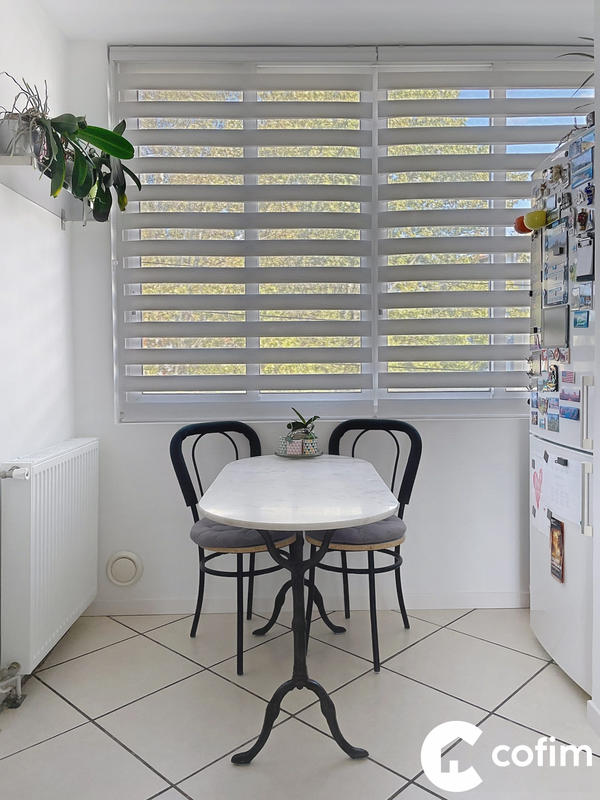 Appartement - 93 m² - 4 pièces