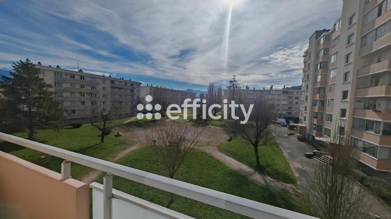 Appartement ancien - 53 m² - 3 pièces