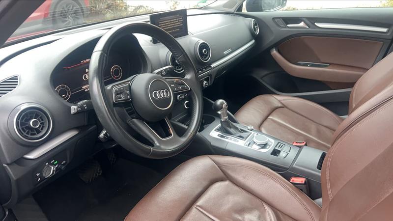 Audi A3 sportback III 2.0 Tdi 150 s-Tronic 7 Sport Limited - Automatique