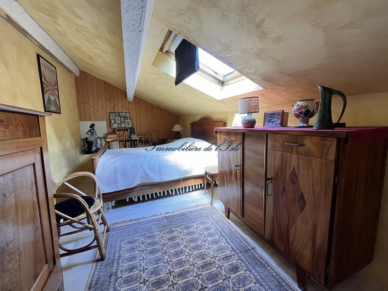 Maison - 183 m² - 9 pièces