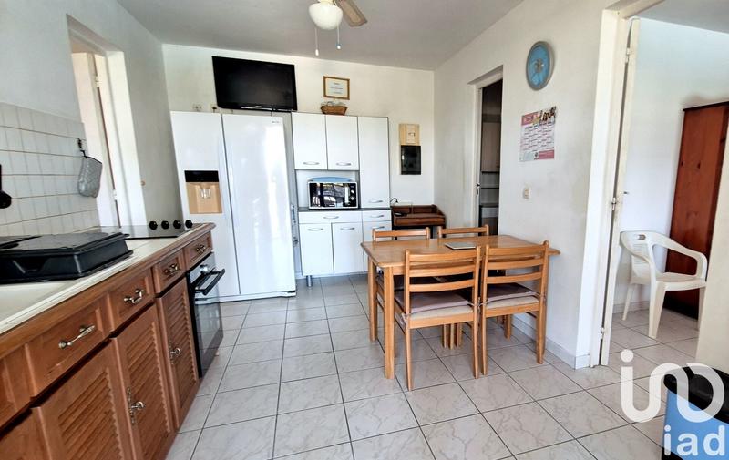 Maison - 246 m² - 10 pièces