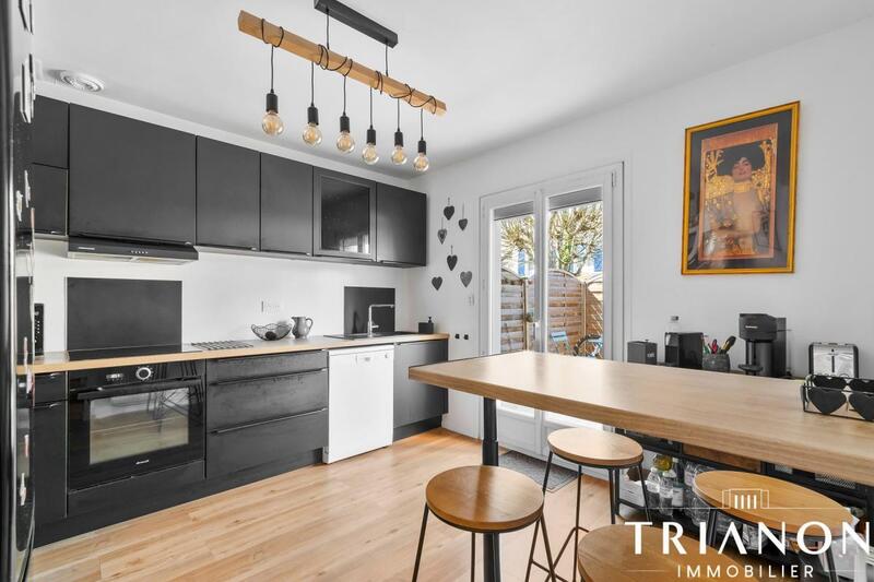 Maison - 104 m² - 4 pièces