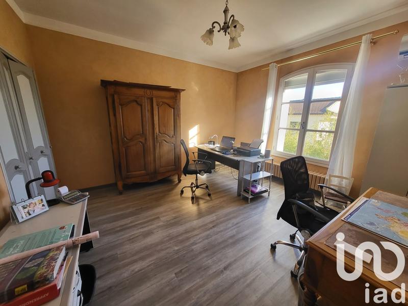 Maison - 350 m² - 10 pièces