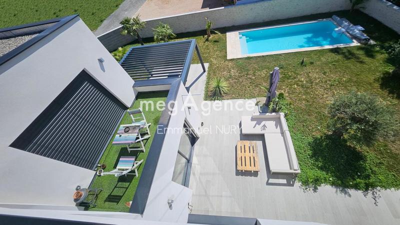 Maison de campagne - 216 m² - 8 pièces