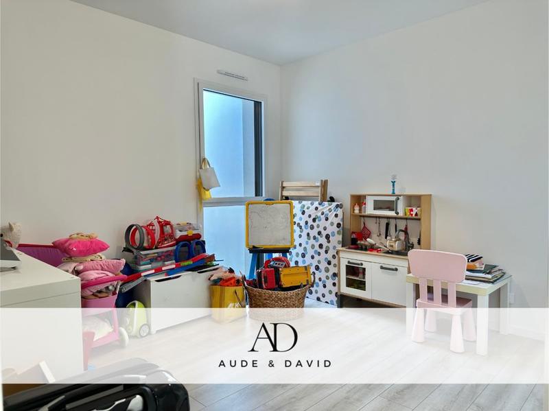 Maison - 137 m² - 7 pièces