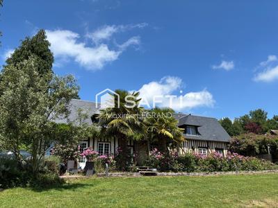 Maison - 360 m² - 15 pièces