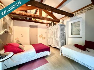 Maison - 210 m² - 12 pièces