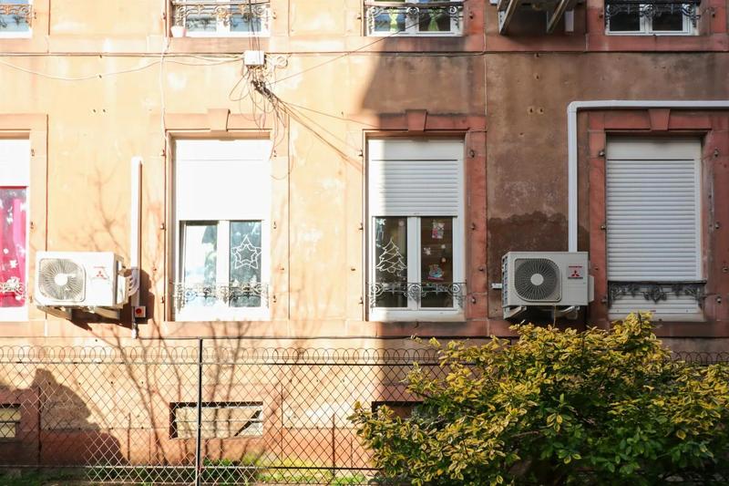 Appartement - 550 m² - 20 pièces