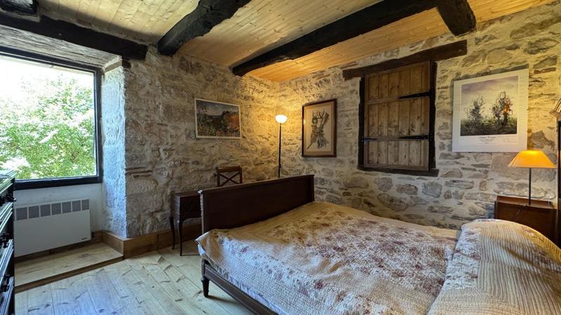 Maison - 115 m² - 4 pièces