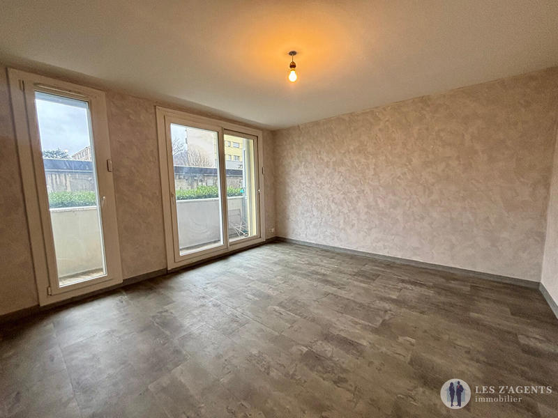 Appartement - 75 m² - 4 pièces
