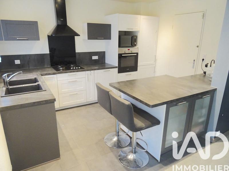 Maison - 83 m² - 5 pièces