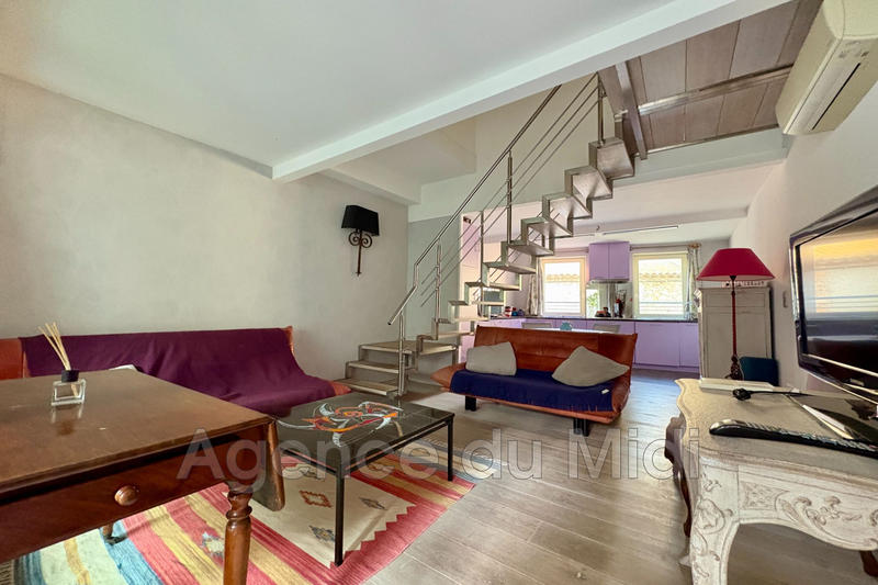 Maison - 194 m² - 6 pièces