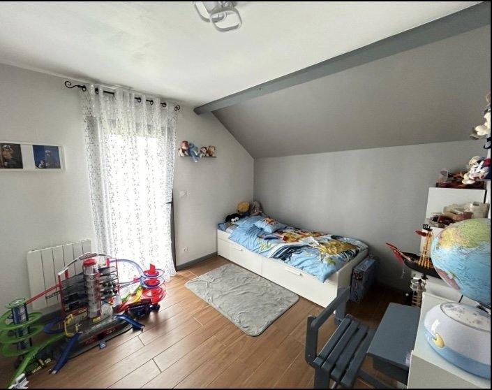 Maison - 160 m² - 8 pièces