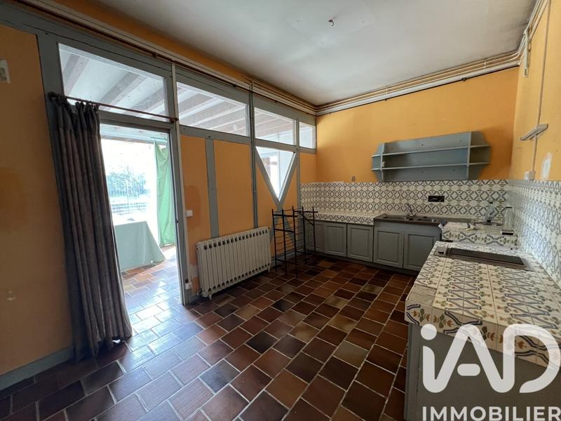 Maison - 288 m² - 8 pièces